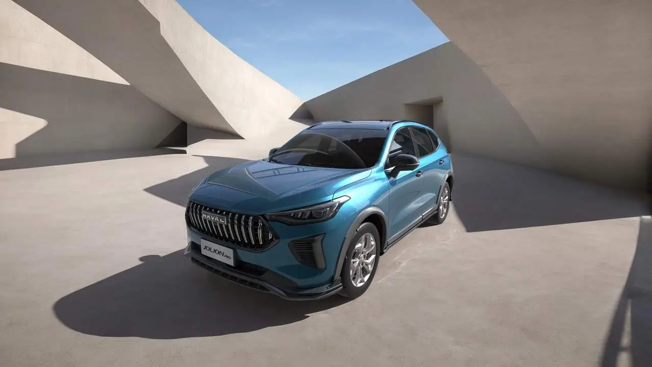 Jolian cuenta con un motor híbrido y consume 6,3 litros cada 100 km.