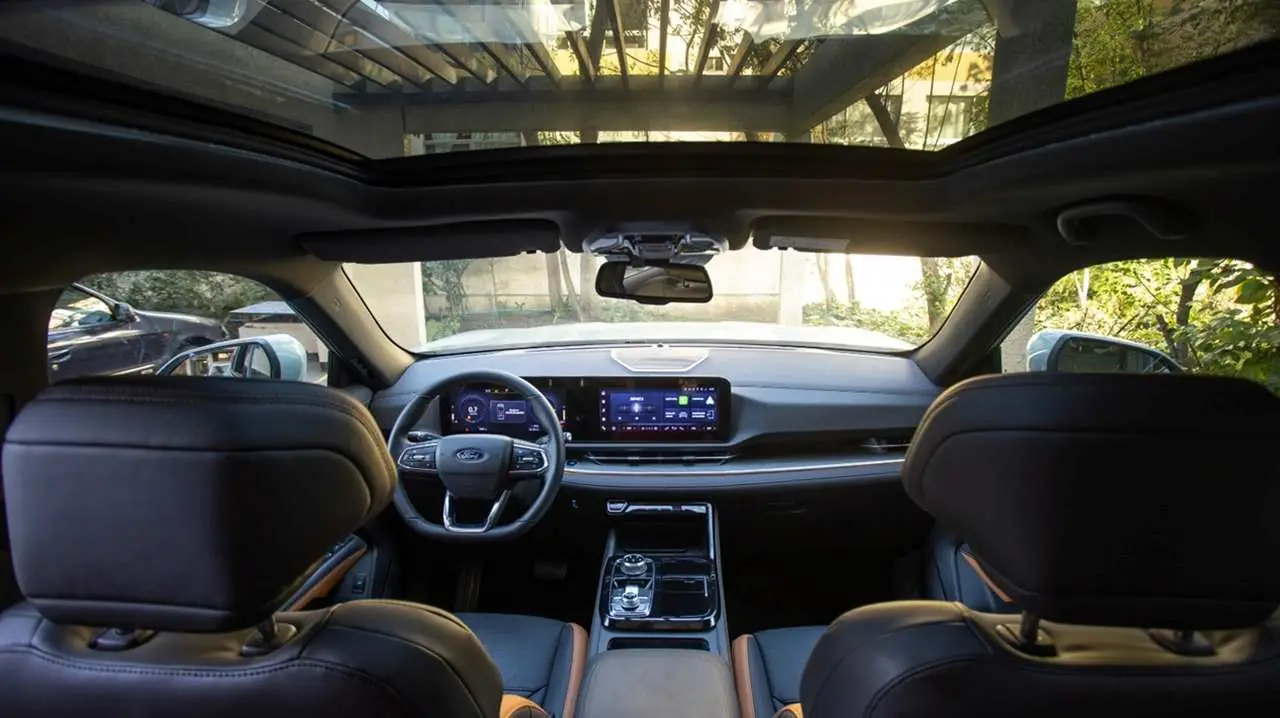 El SUV cambió el interior, con más tecnología y confort.