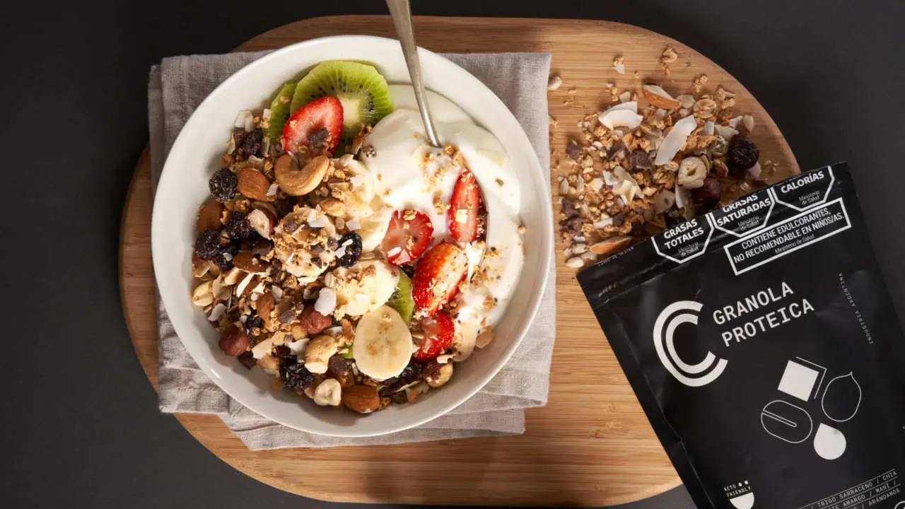 De una cocina en Palermo a una planta industrial: tres hermanos escalan un negocio saludable que proyecta duplicar ventas