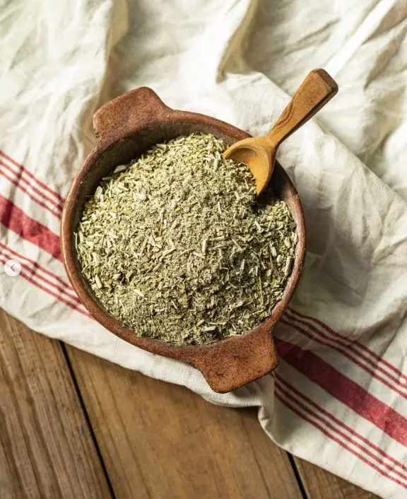 De Soy Gitano al mate: el giro de Laura Azcurra