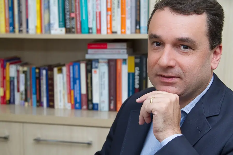 Alexandre Duarte, Vicepresidente, Servicios y Consultoría, Red Hat América Latina
