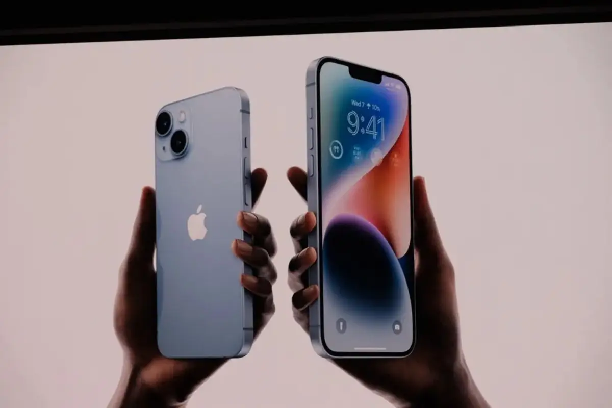 iPhone 14.