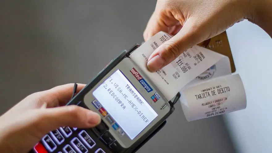 En pequeños gastos sin contacto, el cliente no debe firmar el cupón de pago