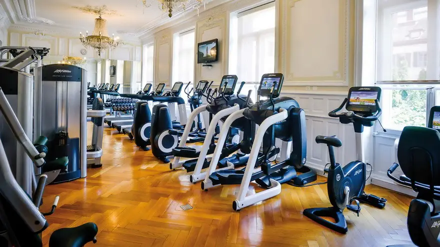 Con los gimnasios cerrados, los lugares de entrenamiento pueden alquilar sus máquinas.