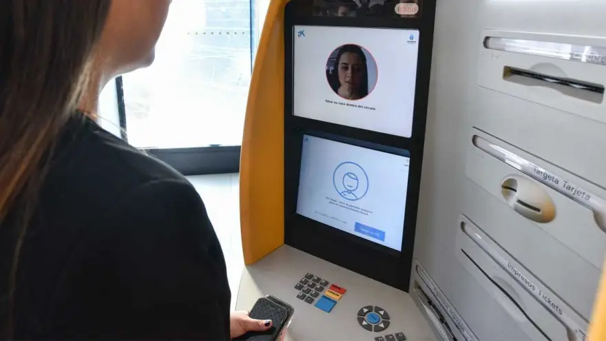 CaixaBank de desplegar más de 100 cajeros con tecnología de reconocimiento facial