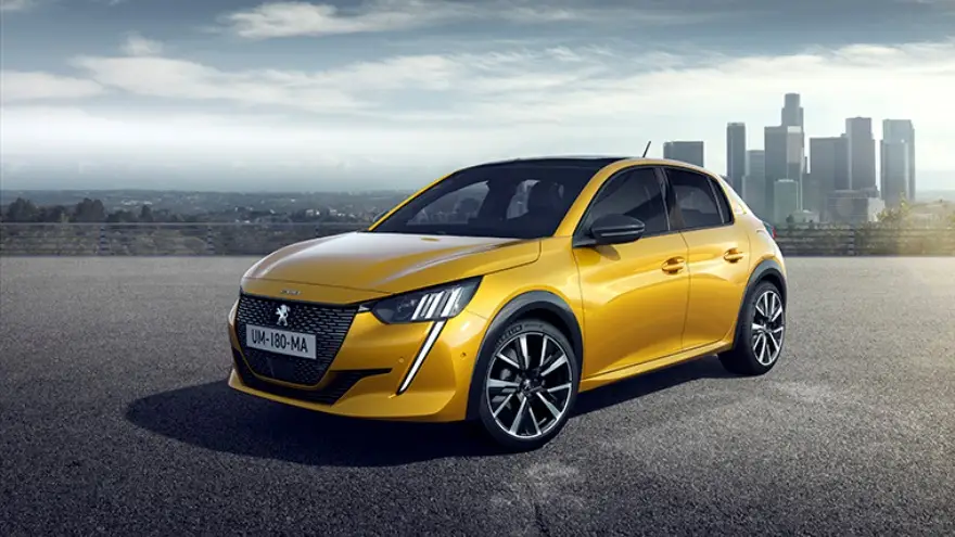 Peugeot 208, con toda la seguridad, se prepara para llegar en versión eléctrica.