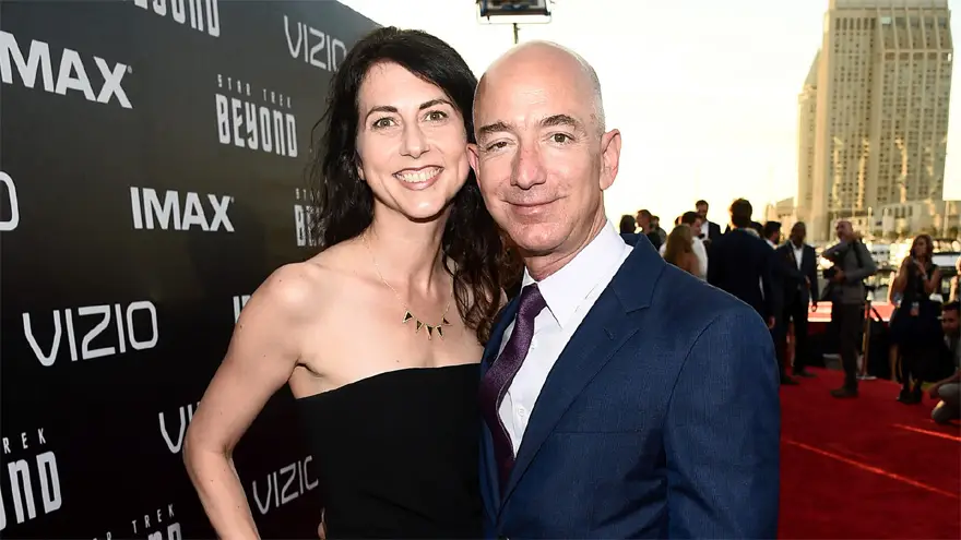 Juntos durante 25 años. Mackenzie, la exesposa de Bezos