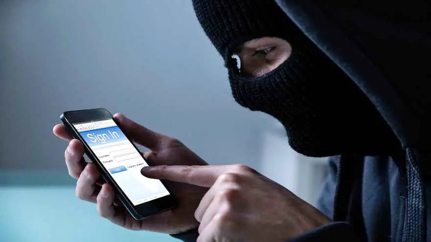 Los hackers están siempre a la búsqueda de vulnerabilidades.