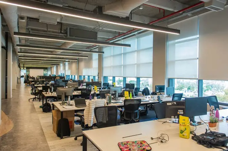 Las oficinas de Mercado Libre rebalsan de comodidad