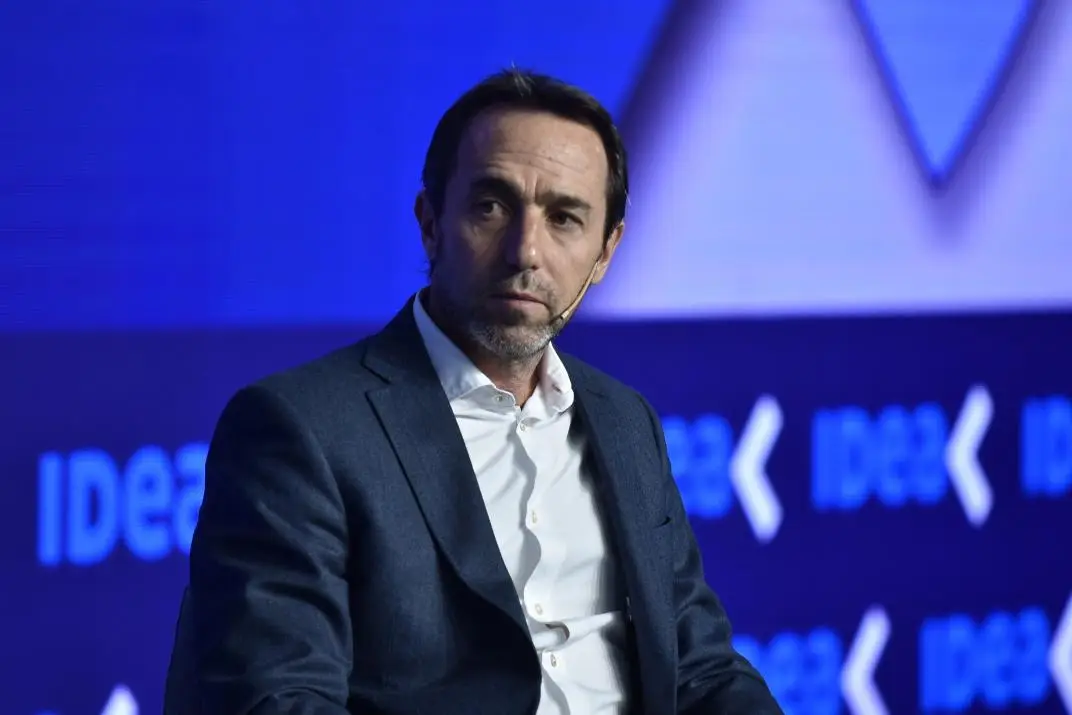 Marcos Galperin pidió la residencia en Uruguay y lo siguieron 