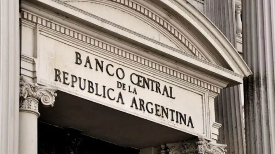 los OPNFC deberán presentar un informe de cumplimiento de las normas dictadas por el BCRA