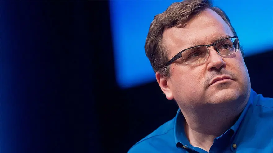 Reid Hoffman, fundador de LinkedIn, pronóstico la desaparición del trabajo de 9 a 17 horas a futuro