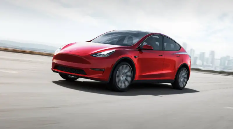 Los autos de Tesla son cada vez más populares en el mercado.