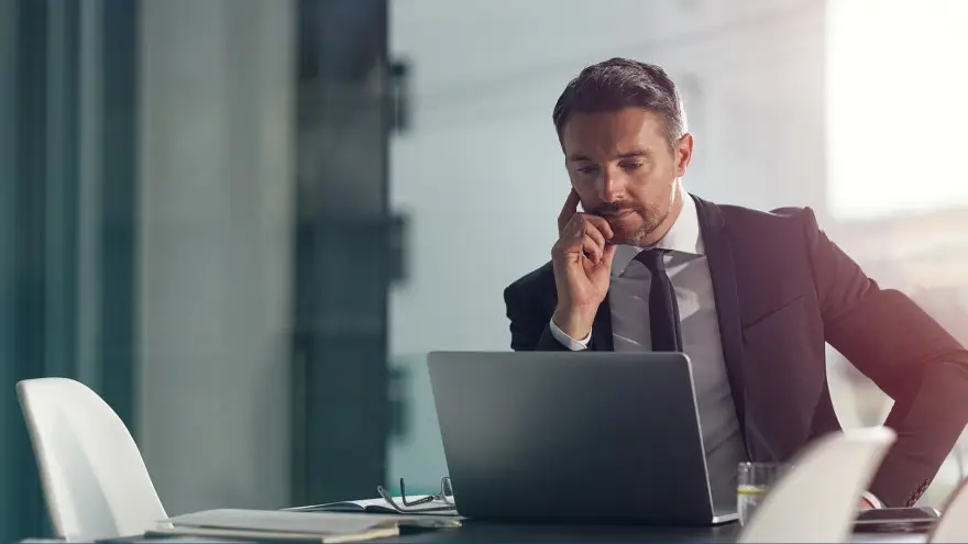 Las remuneraciones a ejecutivos podrían recortarse hasta 20%
