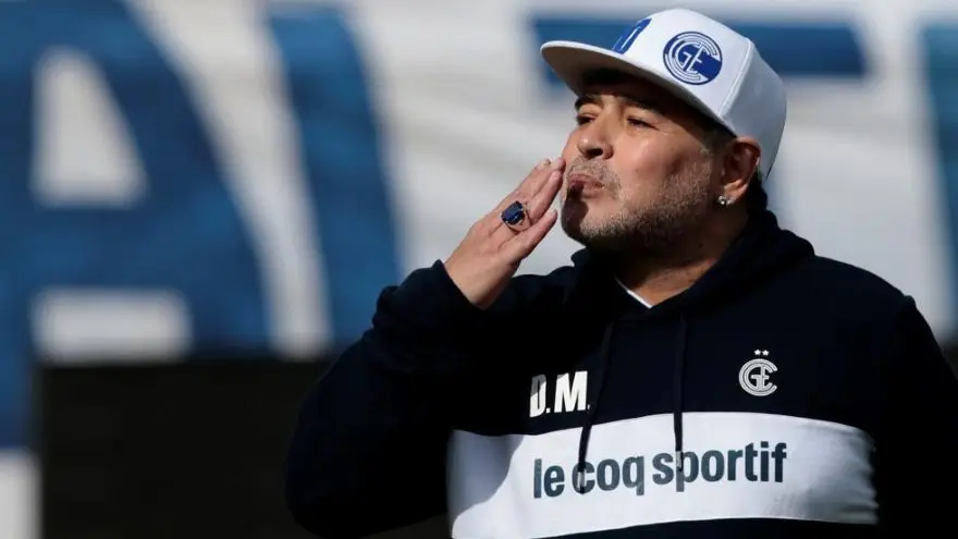 Sattvica avanza con el uso indebido tanto de la marca como de la imagen de Diego Maradona