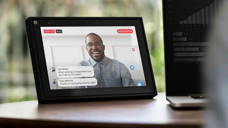 Parece que Facebook tiene aquí una oportunidad de vender Portals como churros para teletrabajar