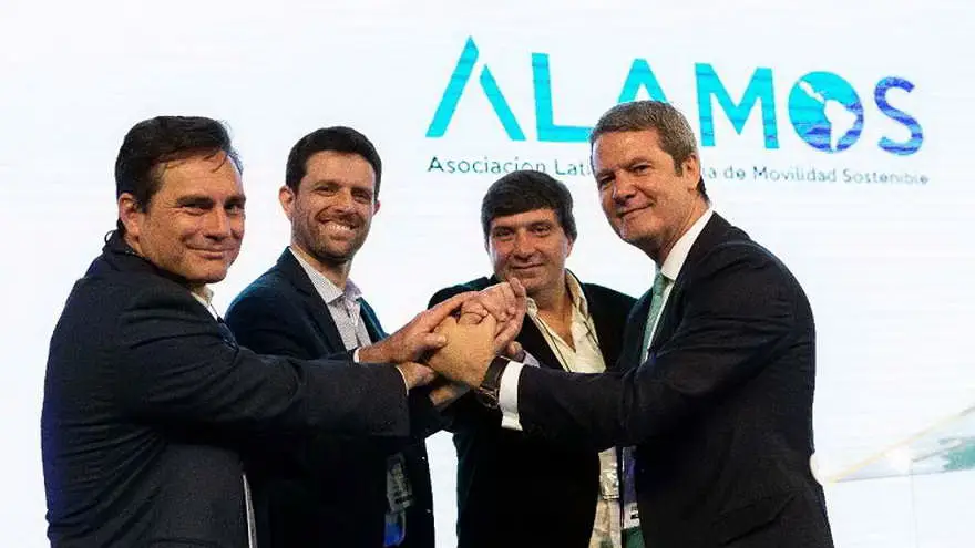 Directivos de la Asociación Latinoamericana de Movilidad Sostenible