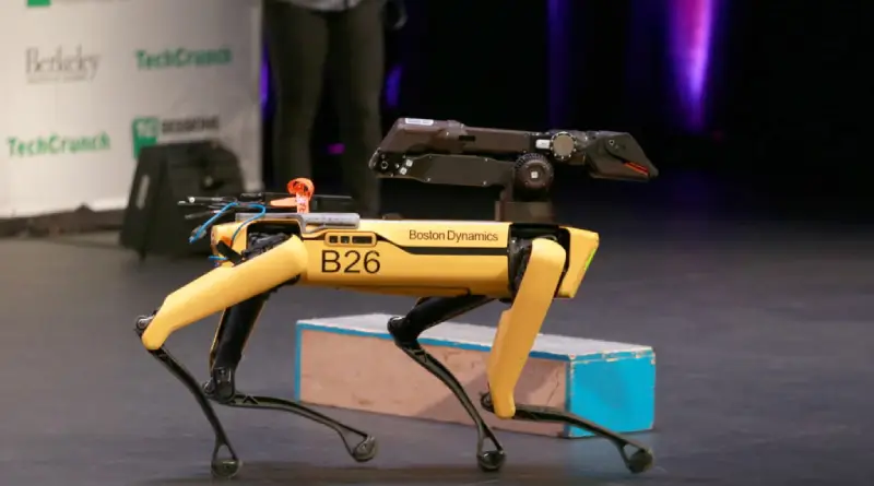 El robot tiene varias funciones