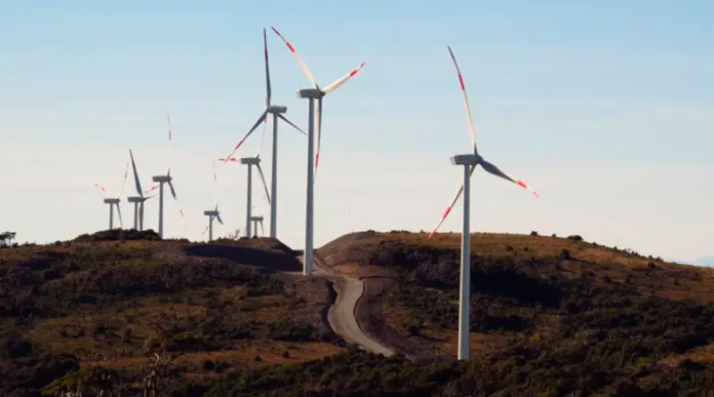 El uso de un mayor porcentaje de energías alternativas es una de las ías de solución del problema