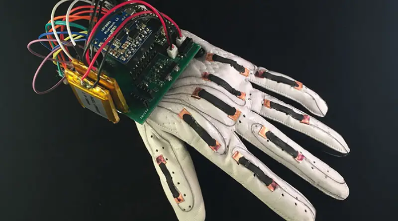El guante no requiere de tecnología compleja