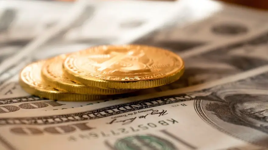 Un DAI siempre costará un dólar, por lo que es una buena forma de ahorrar en cripto sin las fluctuaciones de Bitcoin