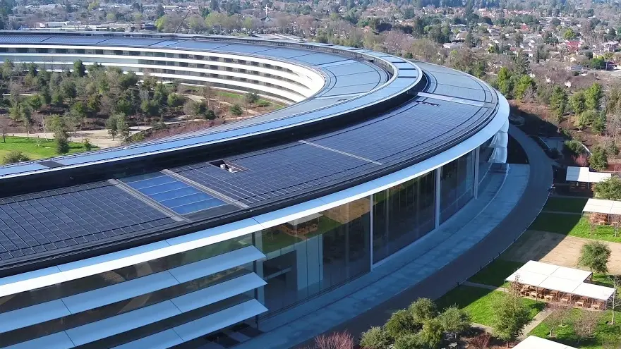 Otro catalizador que podría ayudar a impulsar a Apple más alto es la mayor adopción del teletrabajo remoto impulsado por la pandemia