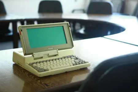 Así fue la primera notebook de la marca japonesa 