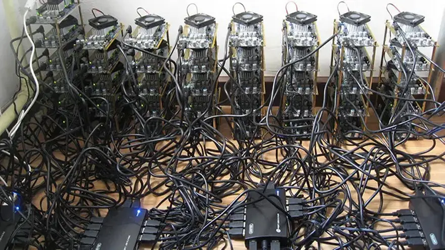 Base de granja de minería cripto