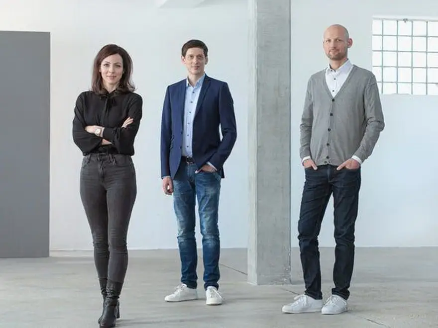 Los fundadores de Cluno, Christina Polleti (izq.), Nico Polleti (centro) y Andreas Schuierer
