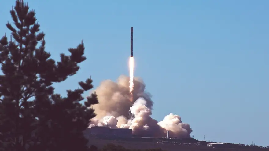 Los próximos cohetes de SpaceX no llevaría carga al espacio, sino a sitios militarizados en la tierra