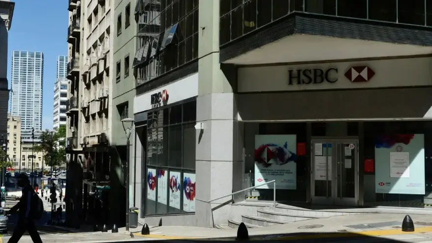 La baja rentabilidad de los mercados latinos en 2021 impactará en las ganancias de los bancos