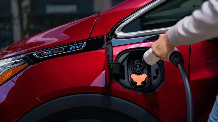 Mary Barra, Chaiman y CEO de General Motors Co., reveló que la compañía ofrecerá 30 modelos totalmente eléctricos a nivel mundial a mediados de la década.