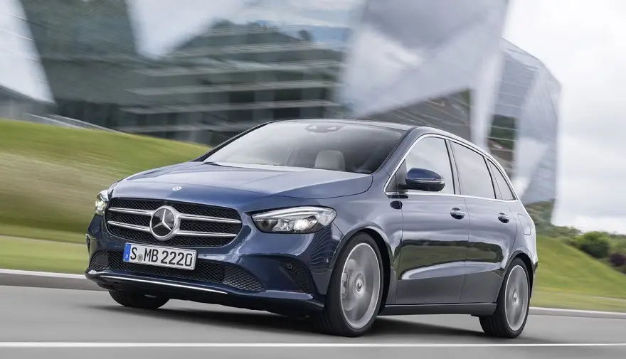 Mercedes Benz Clase B, uno de los modelos de la estrella al alcance de 1 bitcoin.