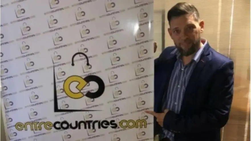José Clemente, creador de la plataforma Entrecountries.com