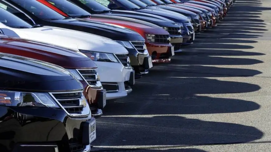 Ante la falta de stocks, las concesionarias cobran sobreprecios a los 0Km