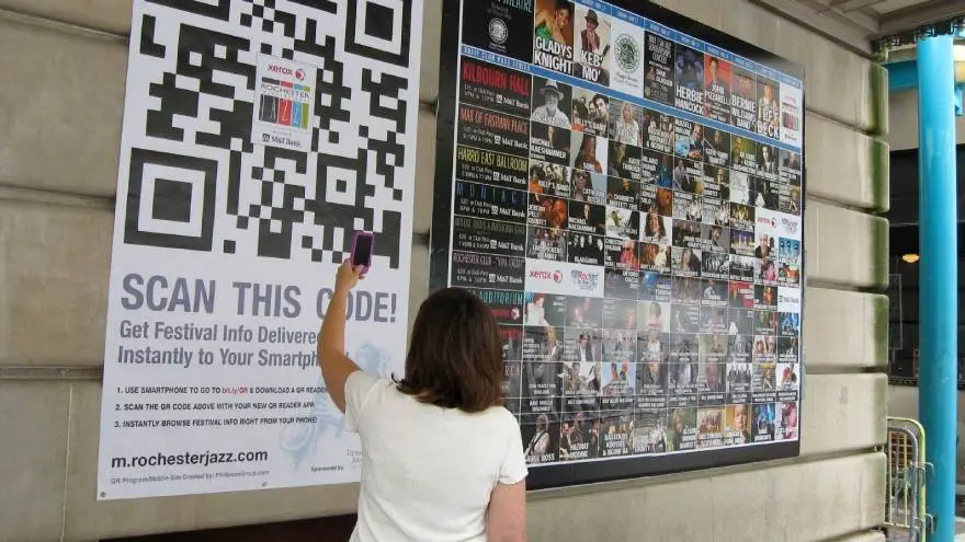 Con loscódigos QR se pudeaaceder a mucha información, como páguinas web o guías