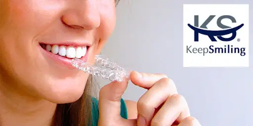 KeepSmiling es una compañía argentina que ofrece tratamiento invisible de ortodoncia con alineadores.