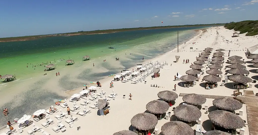 La primera Bitcoin Beach de la región ya es una realidad y se encuentra ubicada en Jericoacoara, en el municipio de Ceará, al norte de Brasil.