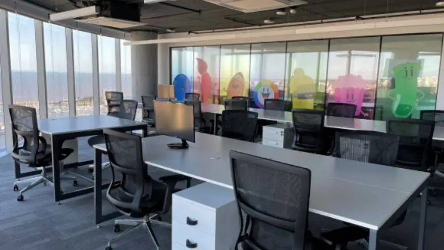 La empresa ofrece a sus colaboradores la posibilidad de trabajar donde quieran