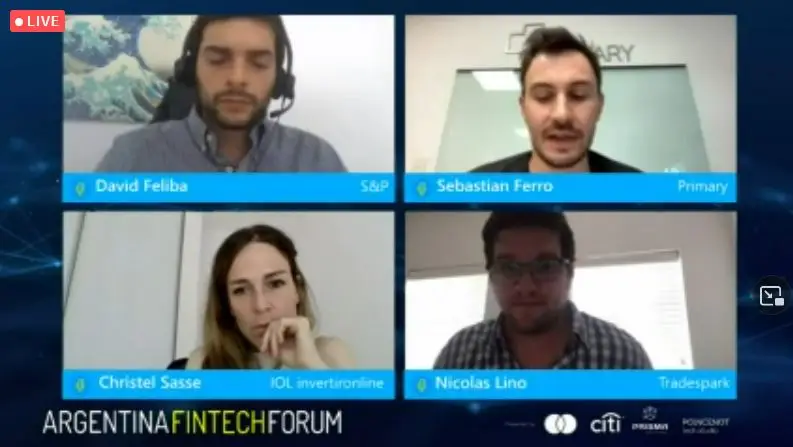 Nicolás Lino (CEO de Tradesoark), Sebastián Ferro (CEO de Primary) y Christel Sasse (CEO de InvertirOnline), con la moderación de David Feliba (S&P Global Market Intelligence).