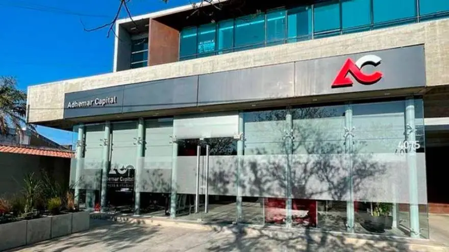 La empresa operaba con fondos ilicitos