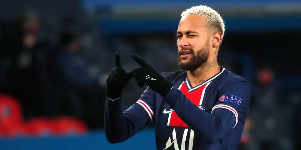 El futbolista brasileño del Paris Saint-Germain, Neymar, se sube a la ola de los NFT