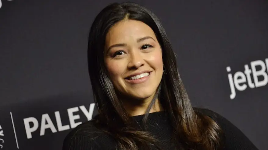 Gina Rodriguez, posible estrella de Mujeres al borde de un ataque de nervios