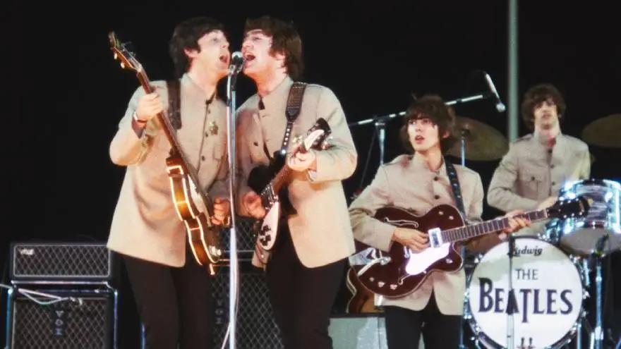 La inteligencia artificial vuelve a reunir a los cuatro Beatles con el lanzamiento de una canción inédita