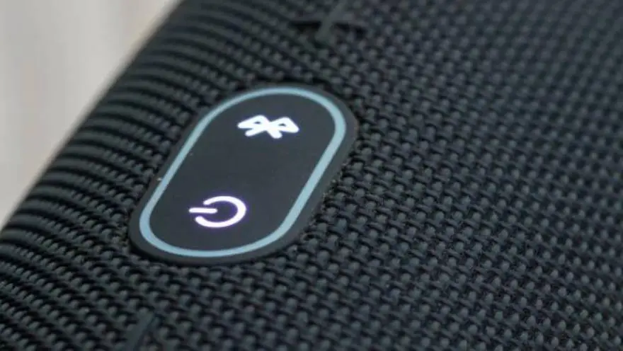 El bluetooh es una de las funciones que sirven para conectar distintos dispositivos 