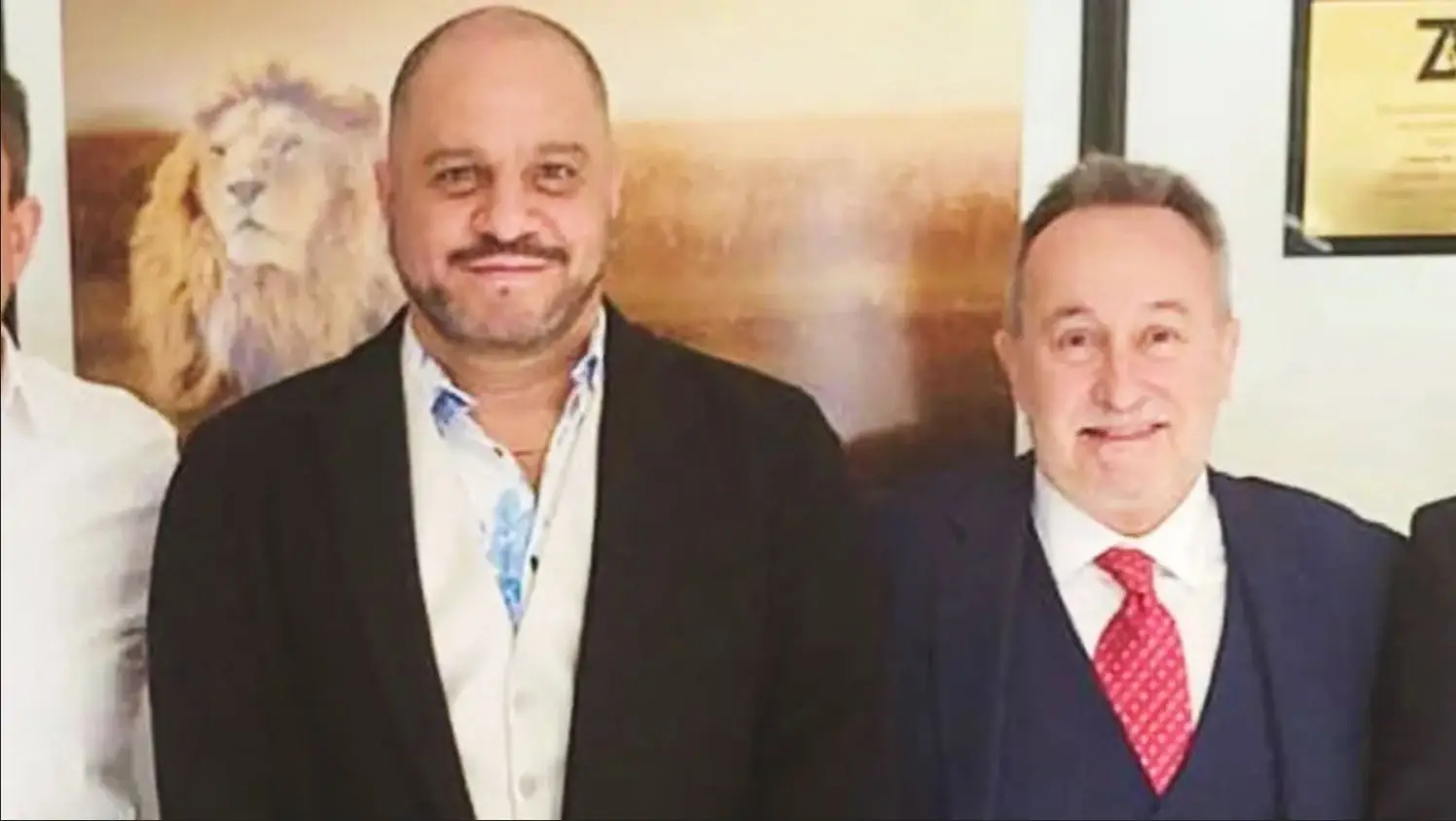 Cositorto con el ex Juez Yi