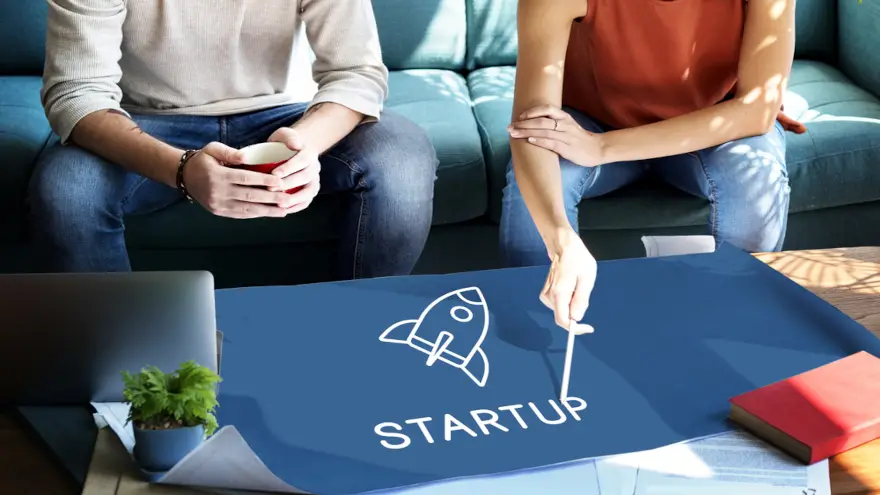 El mundo emprendedor exige bajar barreras burocráticas y fiscales para generar más empresas que den empleo