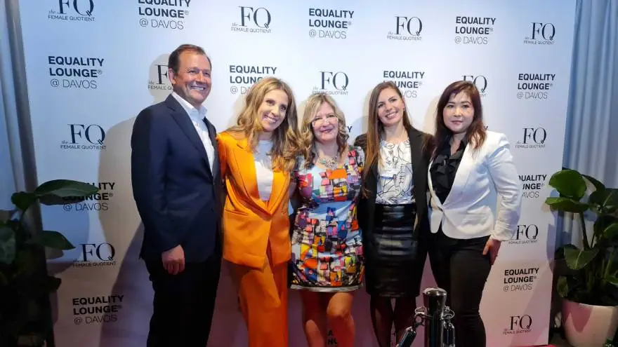 La vicepresidenta de Meta, Nicola Mendelsohn, la CEO del Global Blockchain Business Council, Sandra Ro, Sarah Endline, de la Harvard Business School, y Bill Wright, jefe de relaciones gubernamentales de Splunk