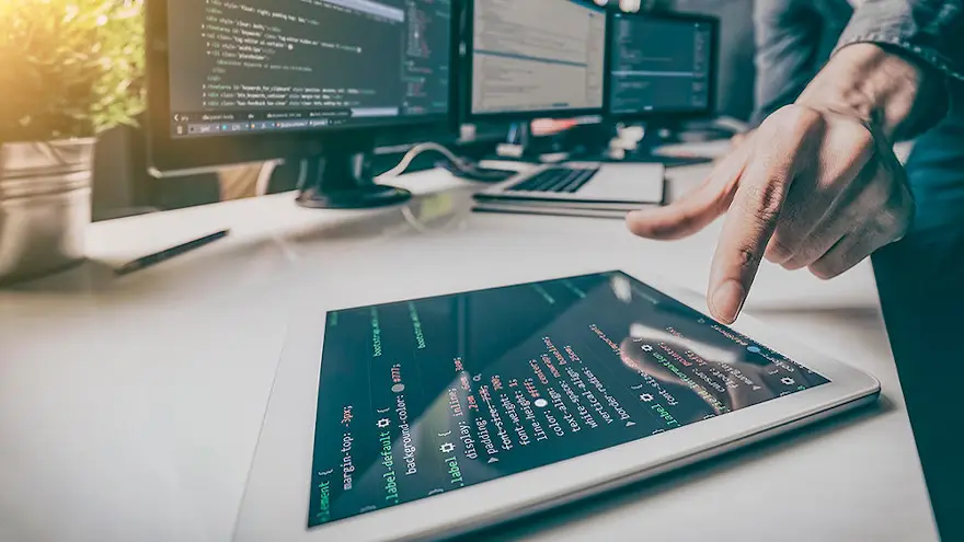 Los desarrolladores del sector IT son los más buscados por empresas del extranjero en Argentina