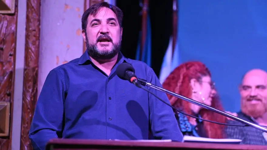 La idea es que ese trabajador pueda tener una oportunidad real dentro de la industria